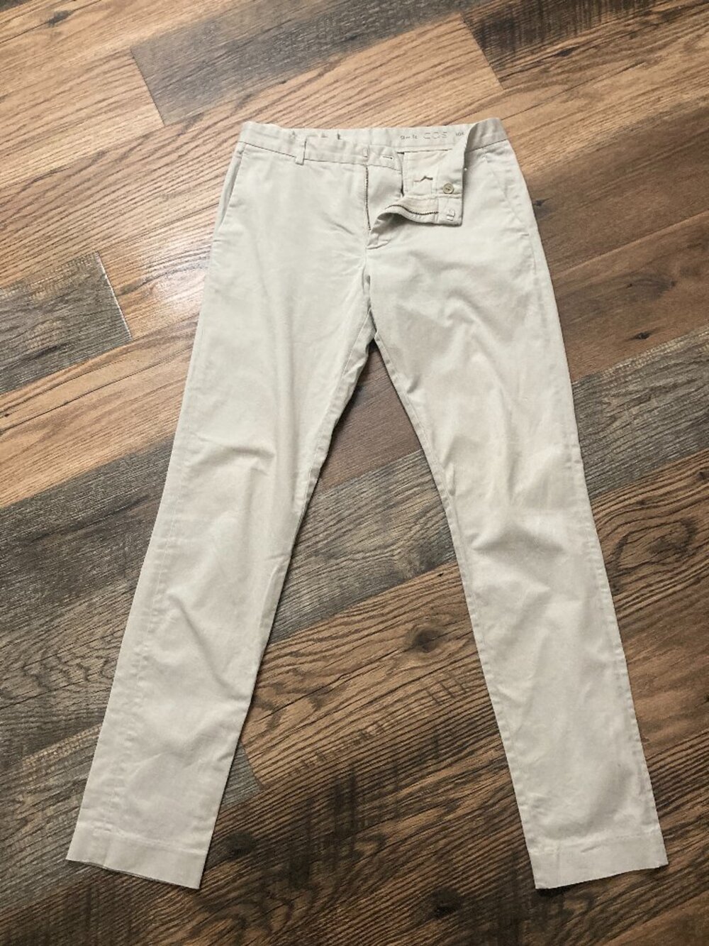 COS Slim Fit Chino Pants Men's 30R Beige Khaki Flat Front Casual Trousers